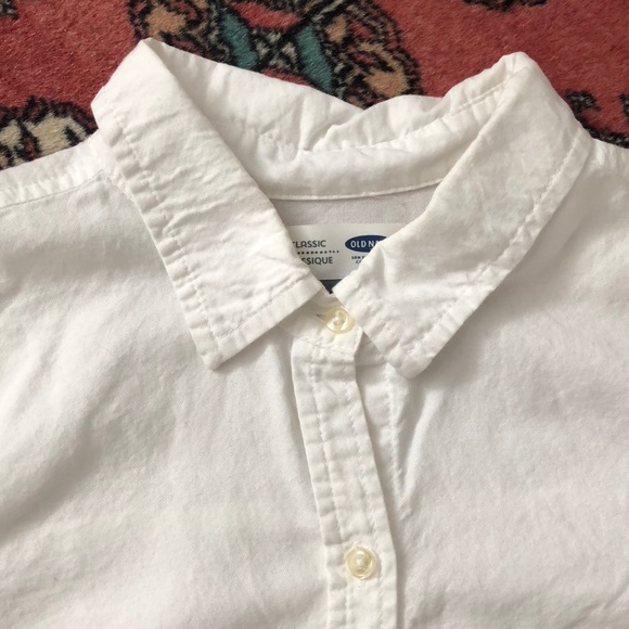 Old Navy 100% Cotton Classic Button Down Shirt - Picture 3 of 8